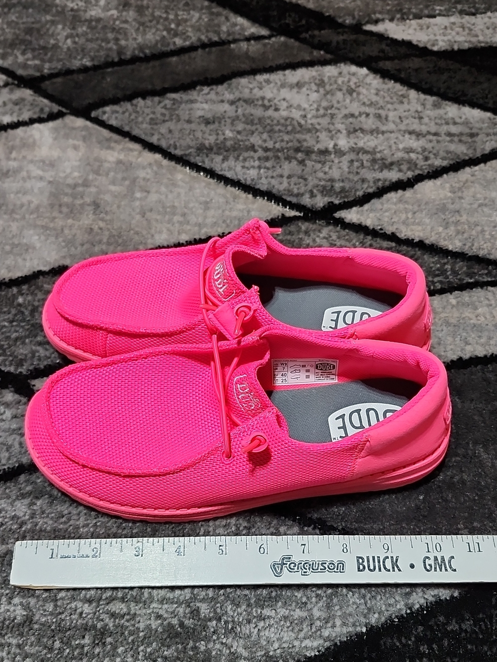 HEY DUDE WENDY FUNK MONO NEON/ELECTRIC PINK SLIP-ON LOAFER SHOES - Picture 8 of 12